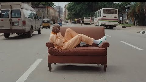 TAR1Q - sIgNaLs (Official Music Video)