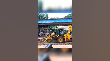 #jcb #jcbvideo #train 🚂🚋🚃🚋🚃🚋🚃#railway #photography #kerala #thrissur #india #photography #love