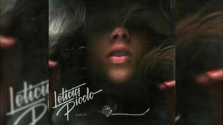 Watch Leticia Picolo Leve video