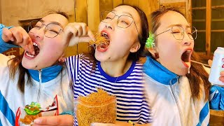 Do you still remember the childhood canteen? Er Ya bought Coke chicken wings  but they were hot str by 小卖铺老板娘 15,169 views 3 weeks ago 9 minutes, 14 seconds