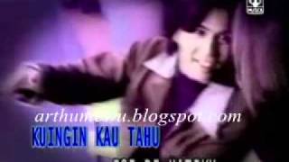 Video thumbnail of "BASE JAM-Bukan pujangga.mp4"