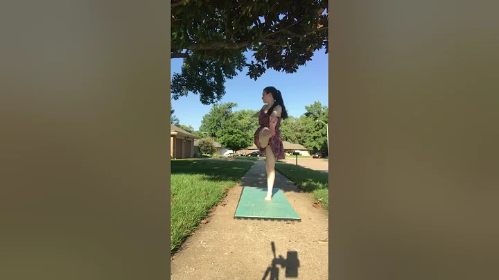 Yoga Flow Outside!