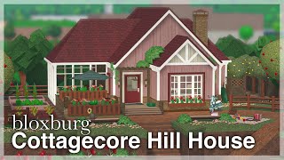 Bloxburg - Cottagecore Hill House Speedbuild 🍎👩‍🌾 (exterior) | Roblox