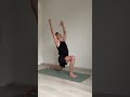 YOGA posizioni Essenziali