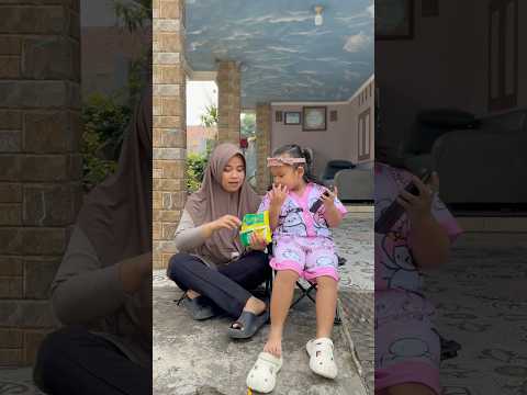 Tuker ciki bocil dengan Hape