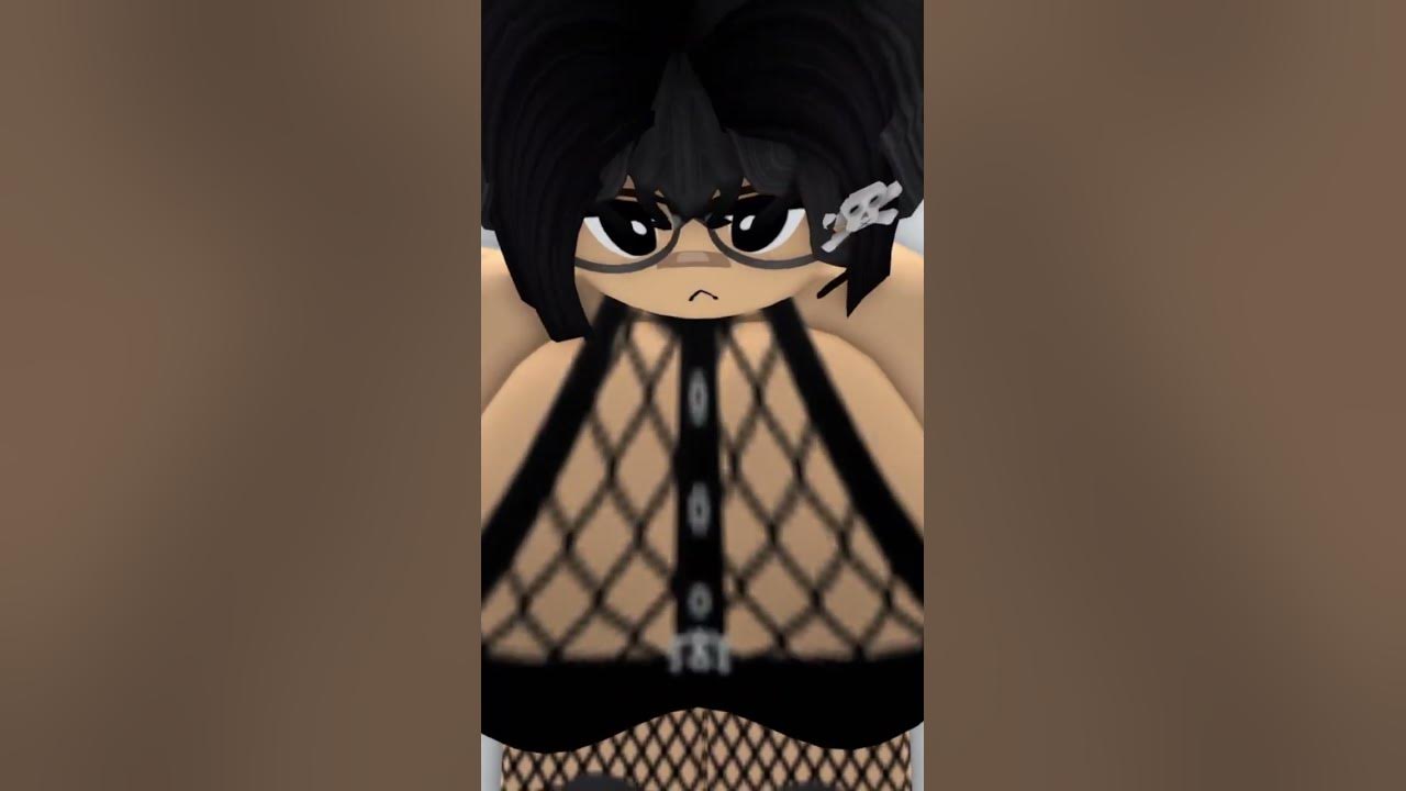 Bro a smash or pass game on roblox. I'm done. : r/GoCommitDie