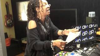 Siedah Garrett writing her MJ tribute song "Keep On Lovin' You".mov chords