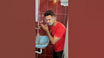 اما تلاقى عفريت فى الحمام حسام مصطفى 