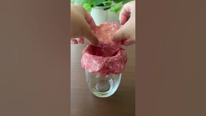 How to Make a Salami Rose #charcuterieboard