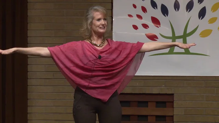 Lynn Kirkham of Yes You Can Speak  - her acceptanc...