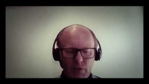 Jeremiah Thoronka presents during the World Sustainable Energy Days (2021).