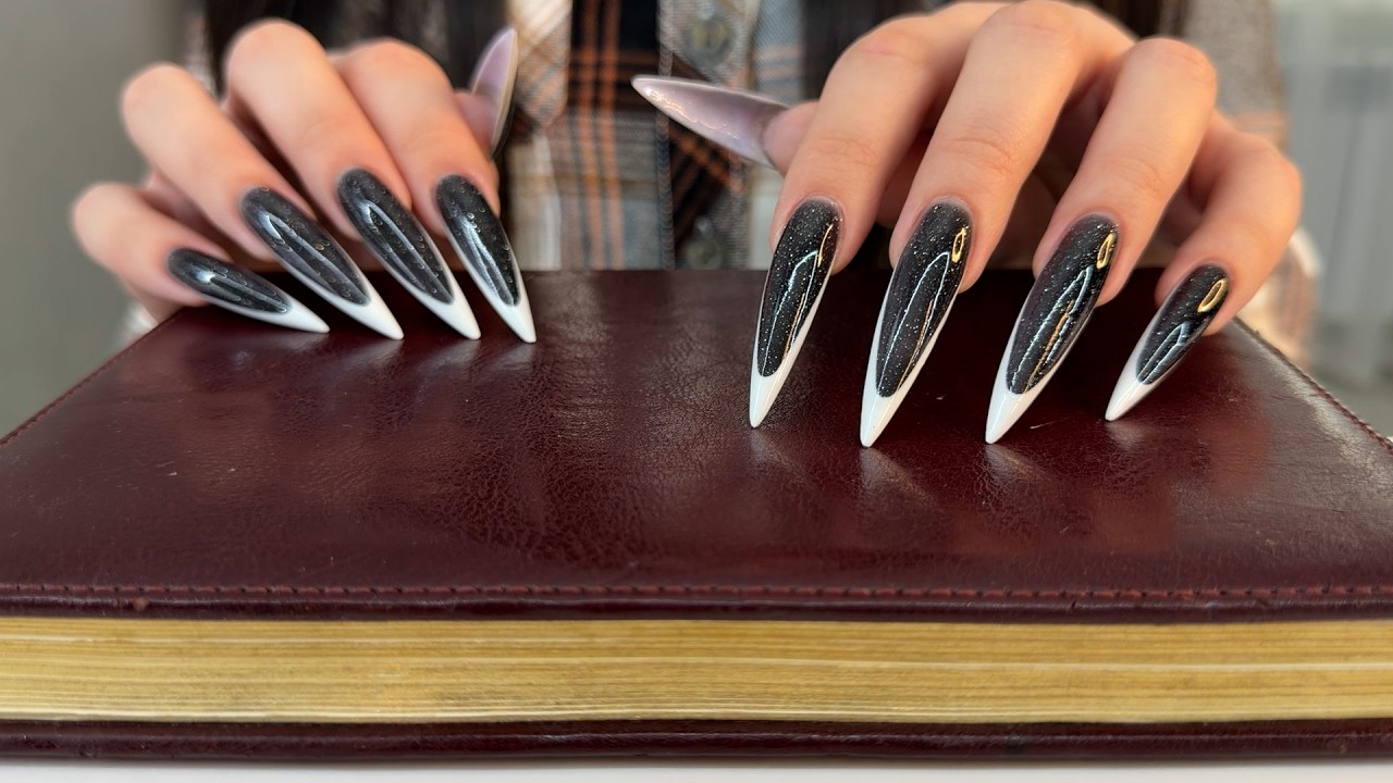 1 HOUR ASMR - Tapping and Scratching 2 Leather Notepad !