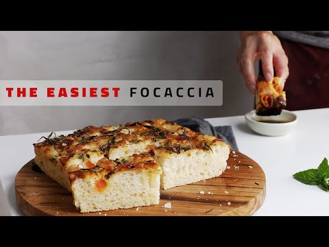 Video: A Simple Recipe For Focaccia With Cheese