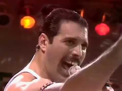 Концерт Queen стадион Уэмбли 1985 год.