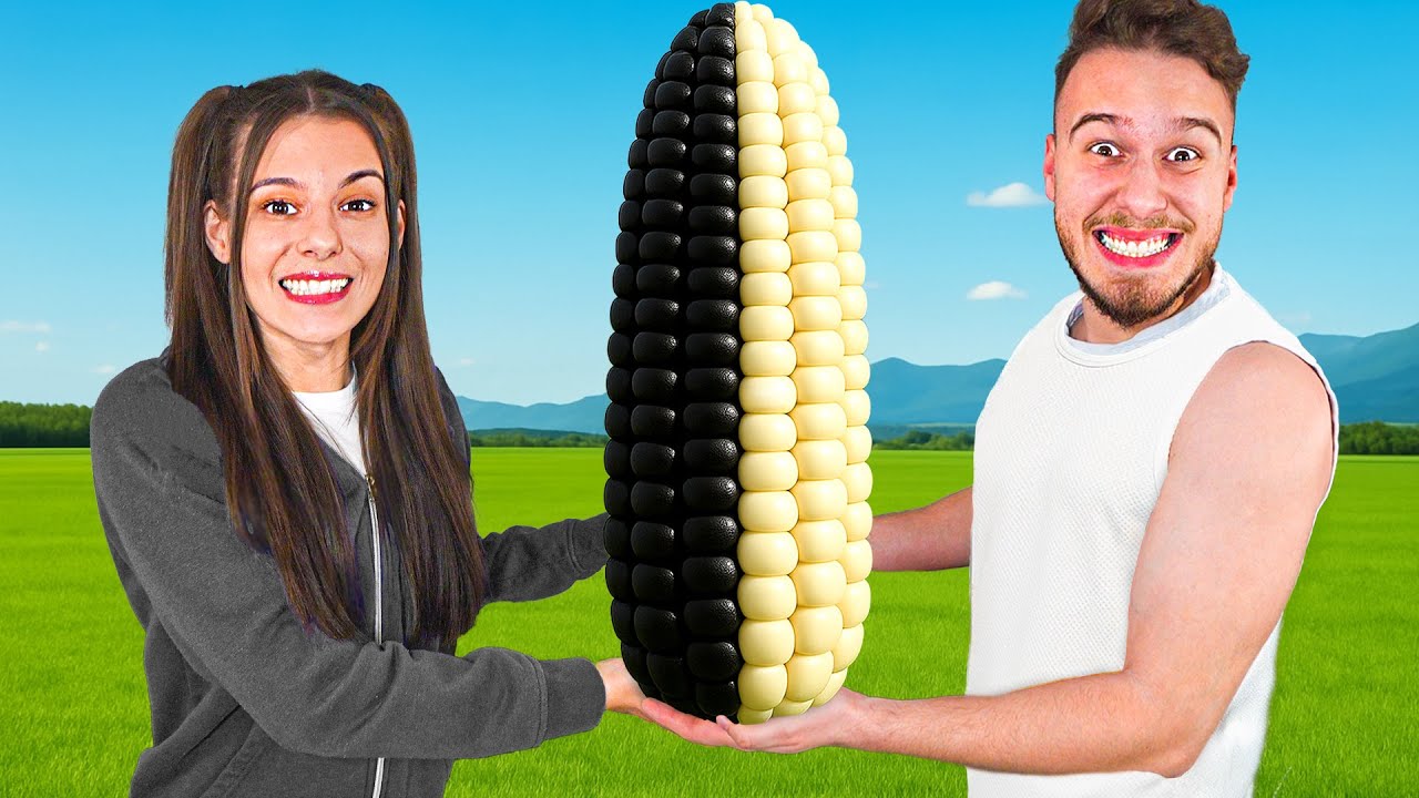 Mâncăm Doar Mâncare Albă Vs Neagră 24 ORE !