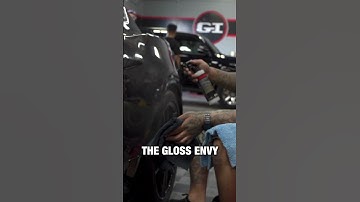 GLOSS IT DETAIL SPRAY COLLECTION