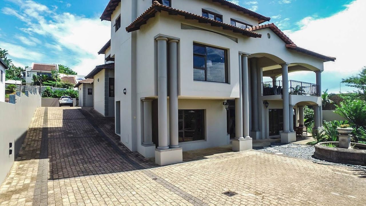 4 Bedroom House for sale in Kwazulu Natal Durban Umhlanga
