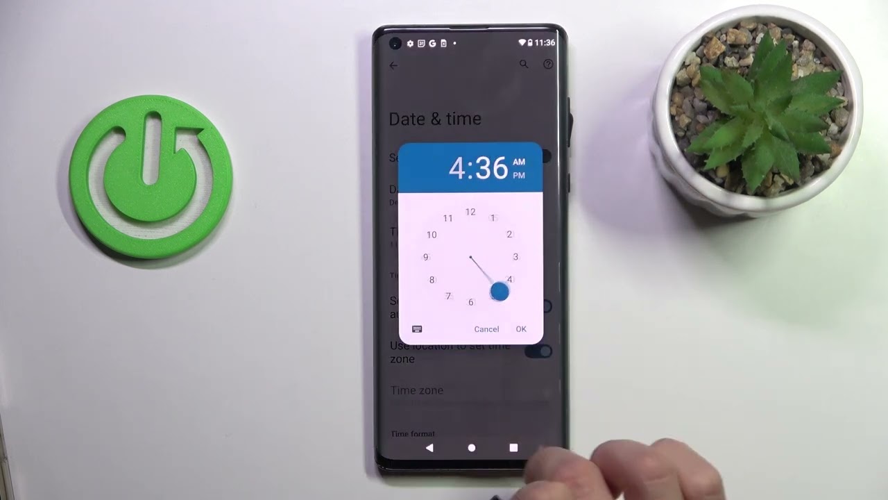 Как изменить дату и время на MOTOROLA Edge+ – Настройки времени