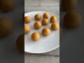Easy lemon & white chocolate cake balls AKA cake pops without the sticks!