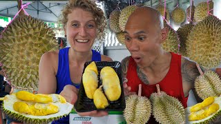 MUST TRY Malaysian Hawker Street Food in Penang, Malaysia - EATING THE KING OF FRUITS… DURIAN!!! screenshot 4