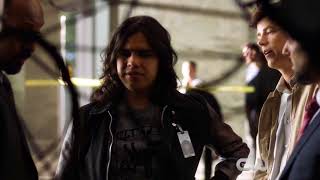 The Flash 4x02 Sneak Peek #2  Mixed Signals  HD Season 4 Episode 2 Sneak Peek #2