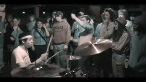 Girlfriends live at Mootsy