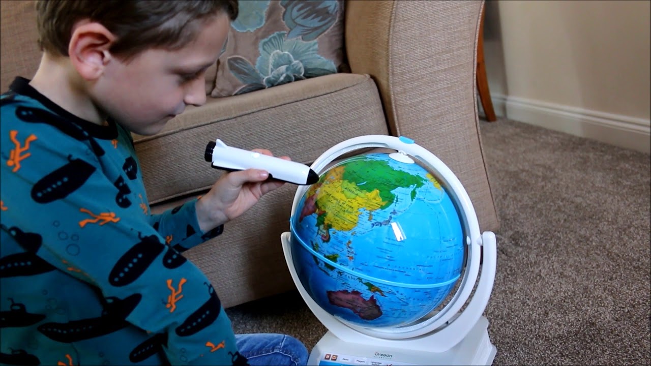 Explorer globe engineer. Глобус с дополненной реальностью. Интерактивные Глобусы строение. Интерактивный Глобус с дополненной реальностью для детей. Интерактивный Глобус с очками виртуальной реальности.
