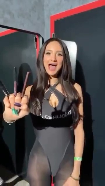 Eliza Ibarraโs Wild & Sexy Animal Sounds! ๐พ๐