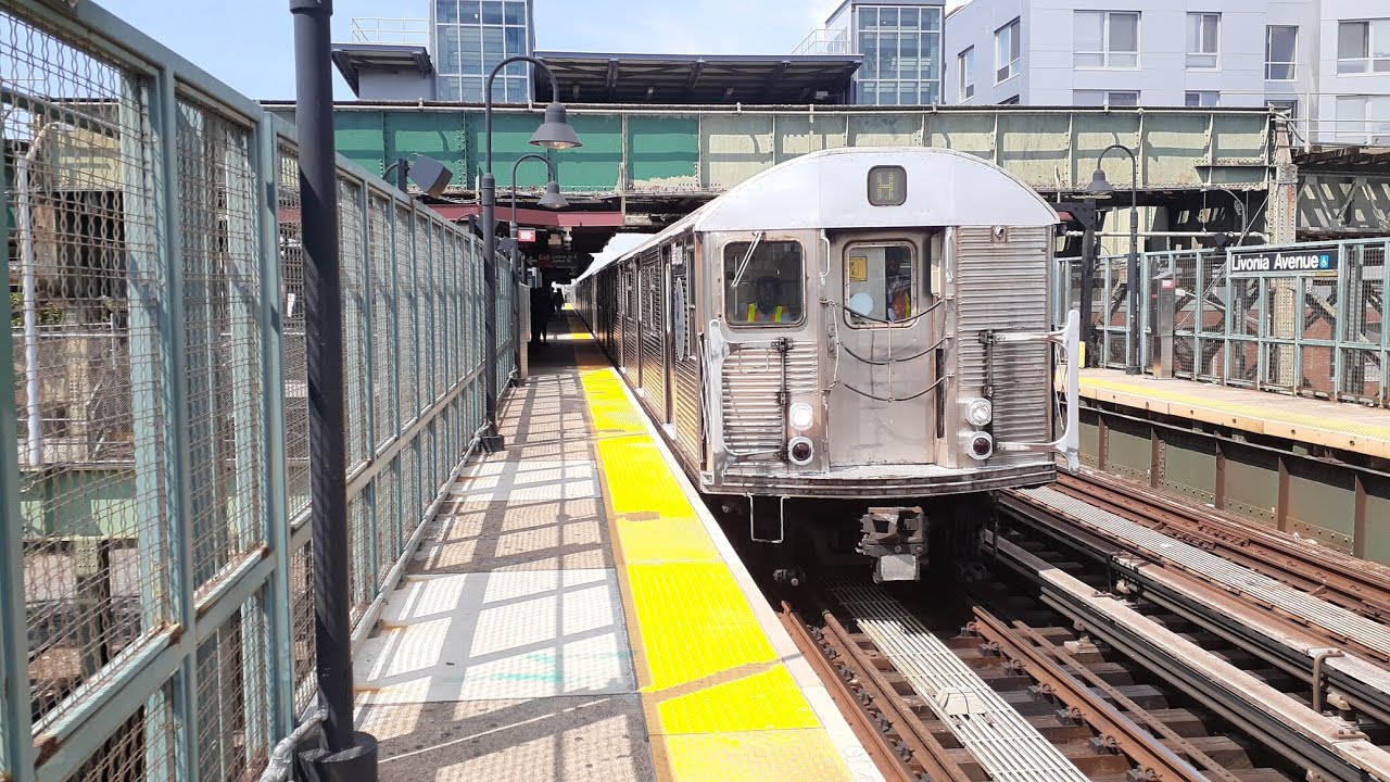 3 & L Trains At The Livonia Avenue Overpass With NIS R32 H Train