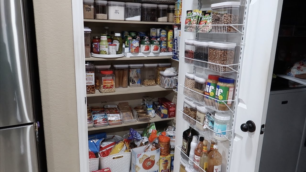 1-Month Emergency Stockpile Pantry Challenge +Tours!
