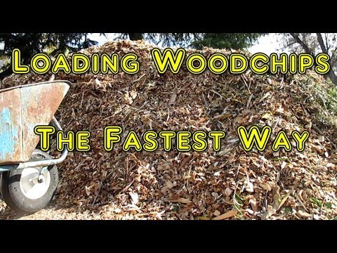 Fastest Way To Load A Wheelbarrow With Woodchips!