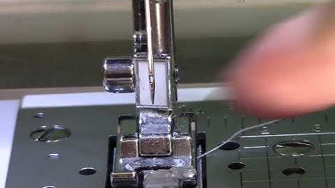Tips on Threading a Sewing Machine Needle
