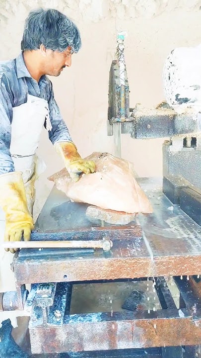salt-dalla-cutting-how-to-cut-salt-stones-europe-italy-usa-salt