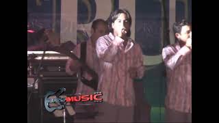 Video thumbnail of "Caribeños de Guadalupe - Completamente Enamorados 2009 Tommy Portugal"