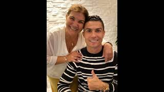 Cristianoronaldo With Mother 