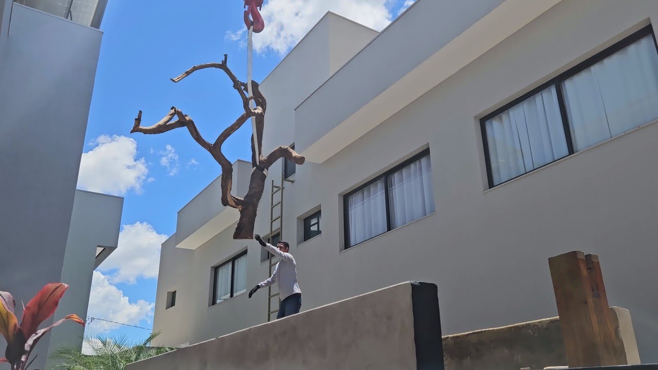 MEGA TANK #11 (Arvore voando)