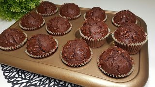 MUFFINS bananas and chocolate. soft and fluffy! super tasty and disappears for a moment!!