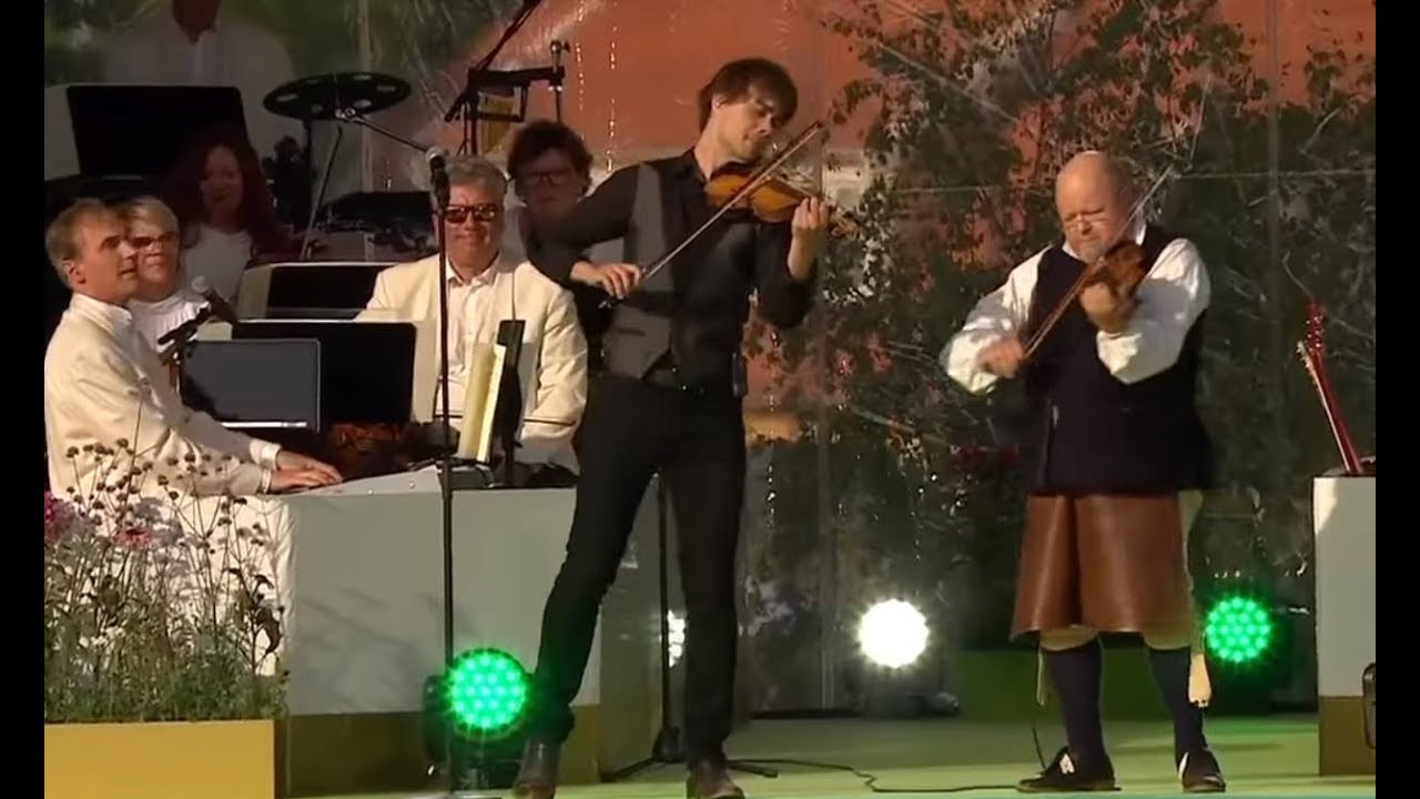 Kalle Moraeus & Alexander Rybak - Fattig Bonddräng (For the Swedish Royal Family on Victoriadagen)