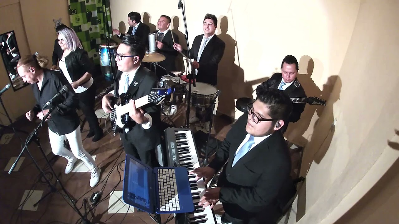 MELINA Y DE AQUI A LA LUNA (NO CUENTO CON LOS DERECHOS)