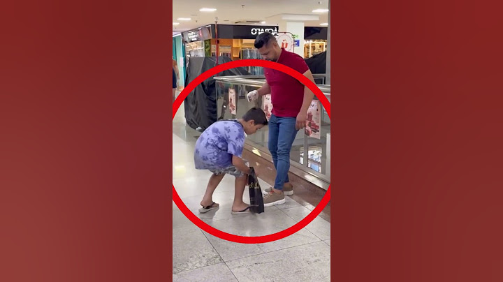 "A Boy’s Simple Act of Kindness Brings a Man to Tears This Will Restore Your Faith in Humanity! 😢❤️"
