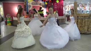 Клип сбежавших невест