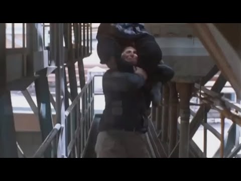 Recoil 1998 Neck Snap Using Legs 