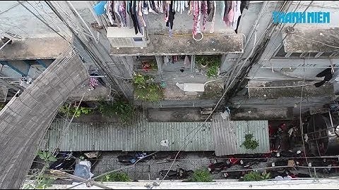 Sống thấp thỏm trong tòa chung cư xập xệ chờ giải tỏa - CAFELAND.VN