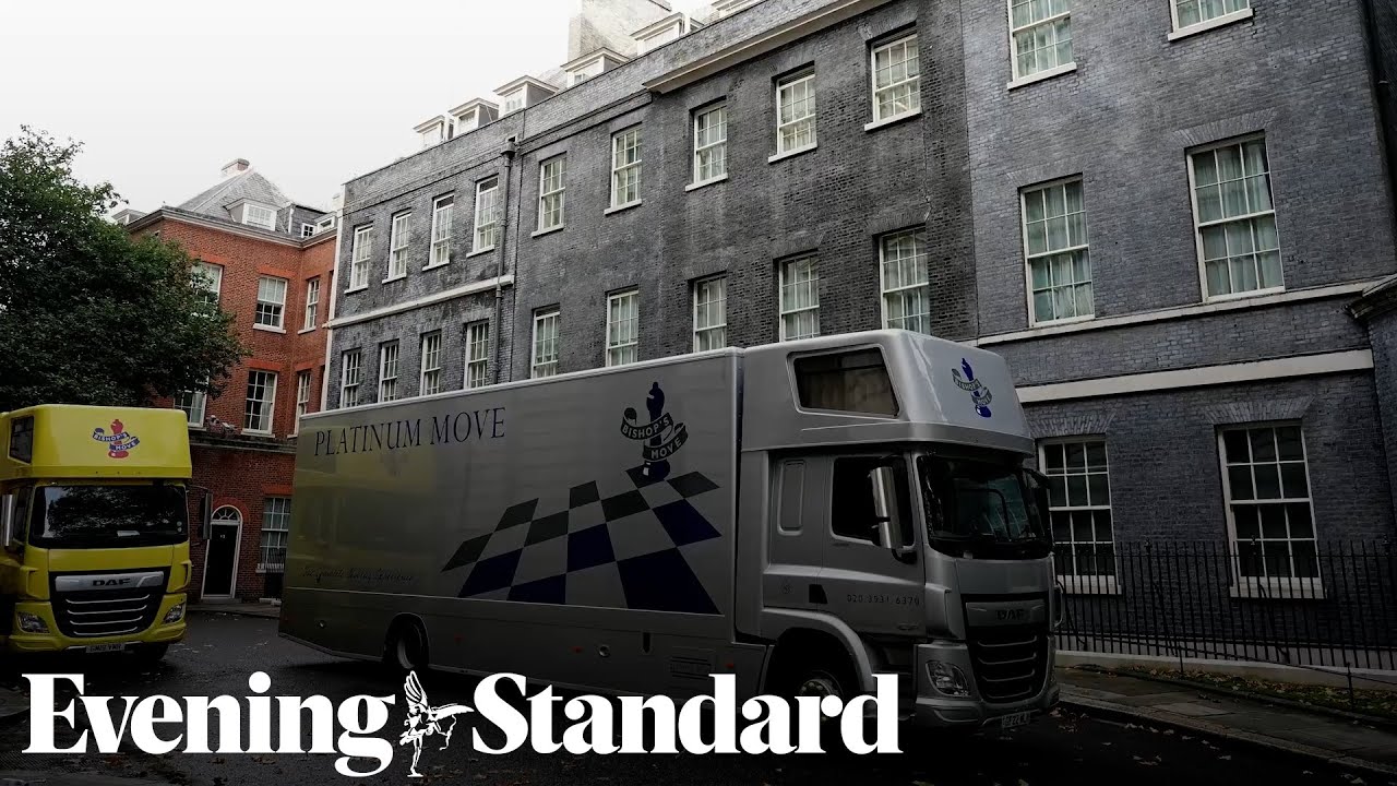 Removal vans on Downing Street as Rishi Sunak moves into No 10 flat
