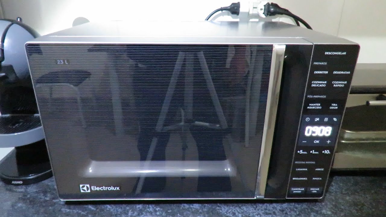 Micro-ondas Electrolux 23L Prata Efficient com Descongelamento Assistido  (ME23S)