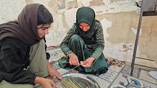 Fariba Teaches Her Daughter Traditional Tray Weaving | Cooking a Delicious Lunch with Blessed Meat