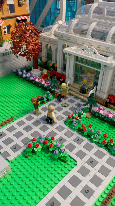 Extending the path to the LEGO Ideas Botanical Gardens. #lego #legocity