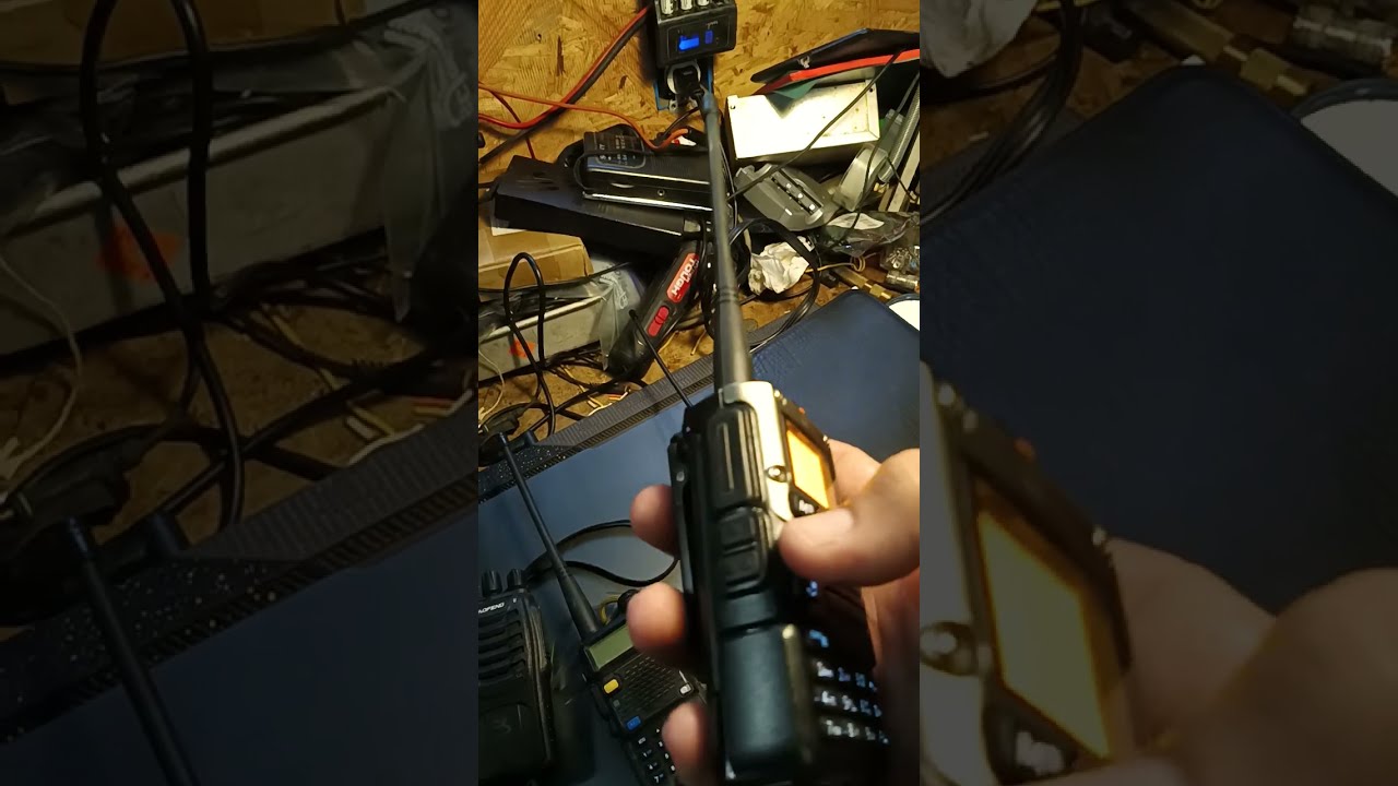 Chinese Radio Tech Quansheng Baofeng UV 5R BF 888 K6 Hamradio Prepping Offgrid Tn