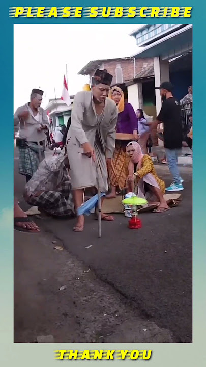Lomba Karnaval Lucu Celana Kakek Melorot #karnavalcore #shorts