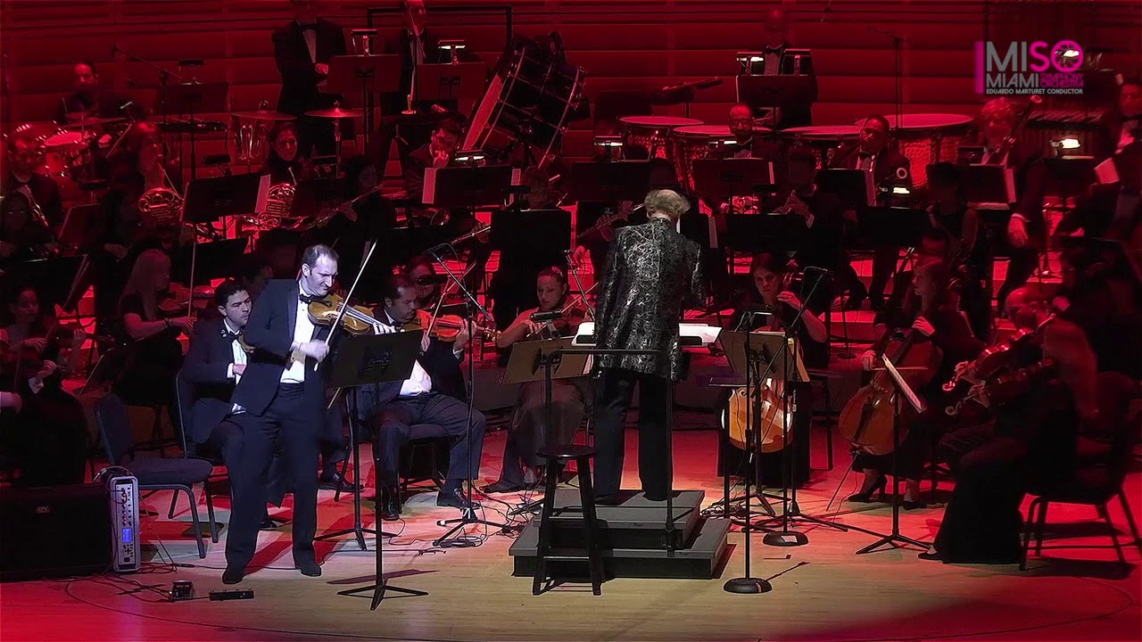 Παρακολούθηση Carlos Gardel / Arr. John Williams - Por Una Cabeza from “Scent of a Woman” στο YouTube Παρακολούθηση Carlos Gardel / Arr. John Williams - Por Una Cabeza from “Scent of a Woman” στο YouTube